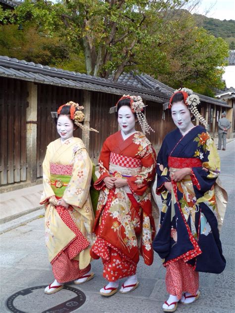 Three Geisha Girls Geisha Geisha Girl Japan