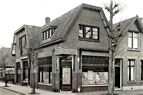 lang geleden coop op de hoek enkstraattabakdwarsstraat steden verleden tijd