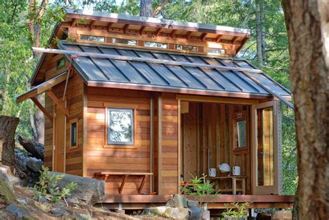 ingeniously designed tiny cabins  vacation  gateway
