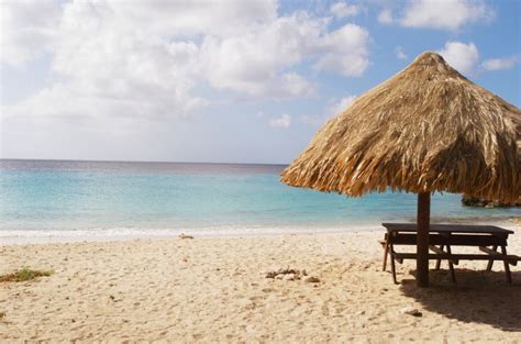 curacao   lure   planning  visit lets roll  travel blog
