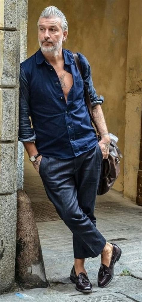 40 Classy Casual Outfits For Average Men Over 50