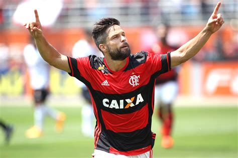 Após Novela Para Renovação De Contrato Diego Assina Com O Flamengo Até