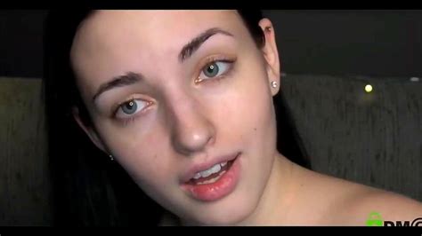watch sexy sex expressions with sexy eyes asmr cosmo bb
