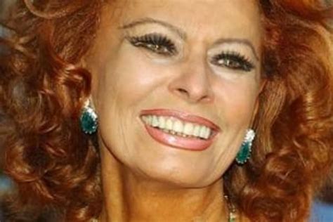 sophia loren recalls the pressure to have plastic surgery in her early