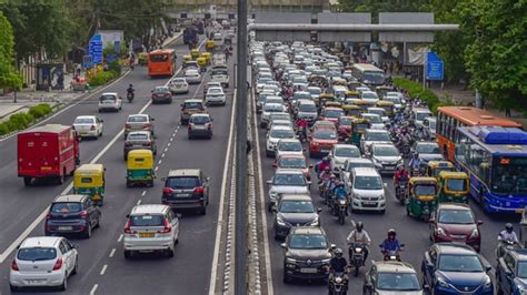 delhi   million registered vehicles     invalid
