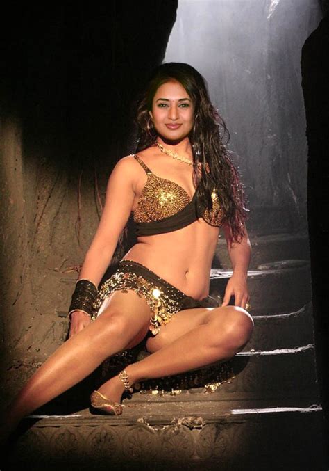 divyanka tripathi sexy tv actress nude pics exposing boobs and fucked fakes rycfakes