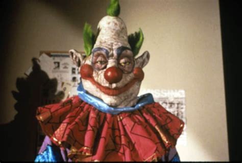 killer klowns  outer space film  scary moviesde
