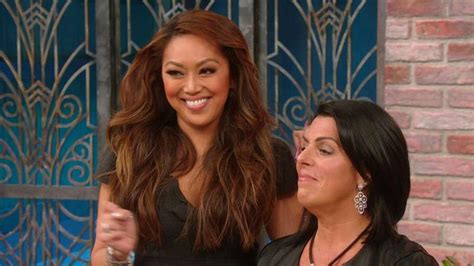 mally roncal s essential makeup tips rachael ray show