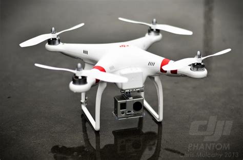 dji phantom  drone  started   droneflyerscom
