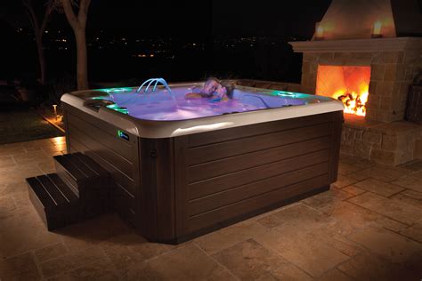 Rekindle The Romance Plan A Hot Tub Date Night At Home