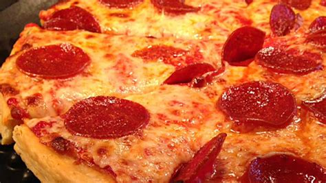 consumer reports names home run inn  frozen pizza nbc chicago