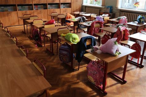 Russian School Introduces Single Sex Education To Combat Female