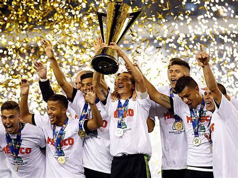 mexico wins concacaf gold cup final