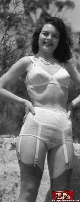 pinkfineart vintage 50s outdoor girls from vintage classic porn