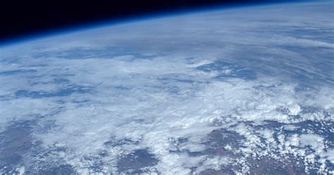 Nasa S 4k Footage Of Earth From Space Is Utterly Spellbinding