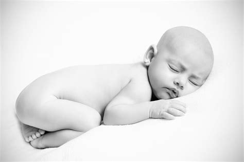 sesión de fotos a bebé de 40 días paula peralta fotografía