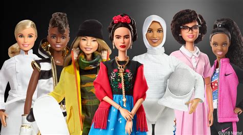 eindelijk  nieuwe barbiepoppen zijn geinspireerd op powervrouwen van  heel de wereld