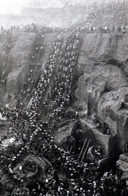 Sebastião Salgado Gold Mine Serra Pelada Brazil