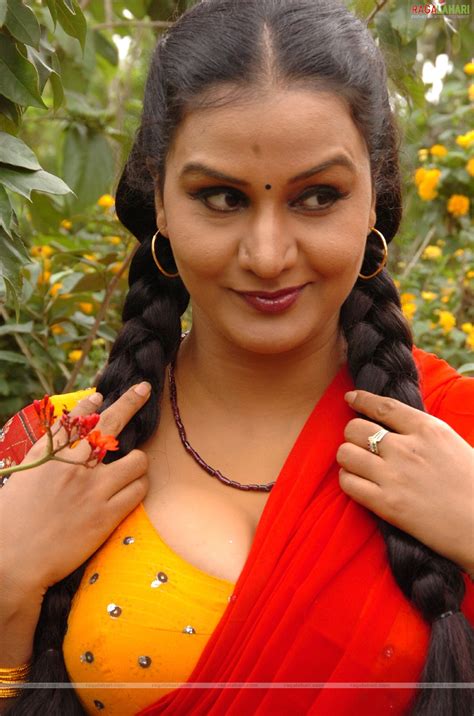 welcome to tollyfanz apoorva telugu character artist in red saree