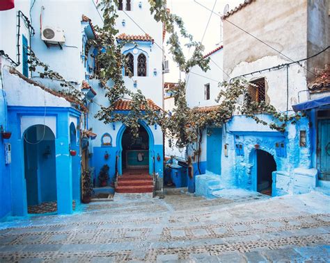 discover chefchaouen  city blue pearl passport story travel tips