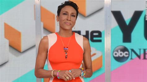 Robin Roberts Publicly Acknowledges She S Gay Cnn