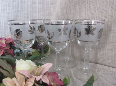 5 Vintage Libbey Silver Leaf Frosted Foliage Accented Wine