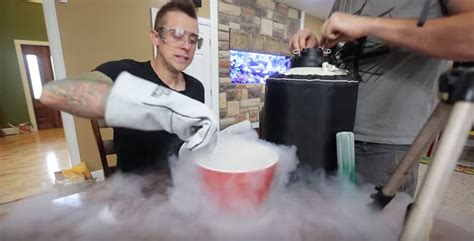 how to make liquid nitrogen ice cream as explained by a crazy russian
