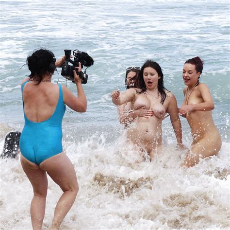 A1nyc Big Boob Nude Beach Orgy 16 Pics Xhamster