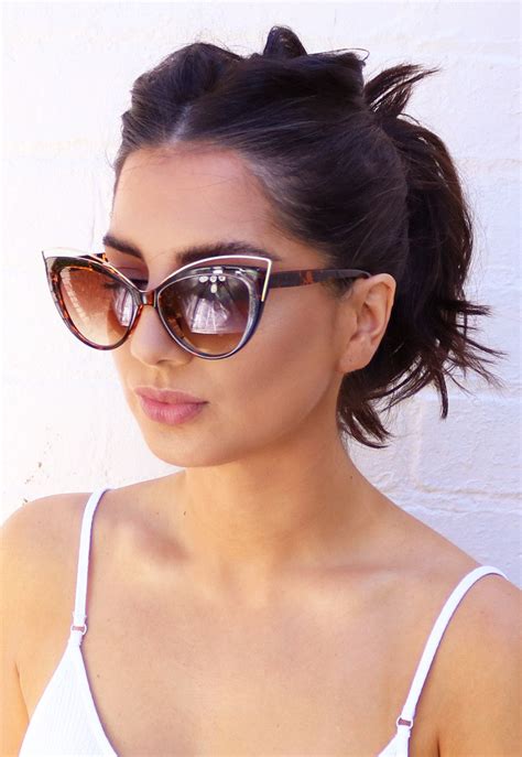 ava retro cateye sunglasses with metal trim in brown with