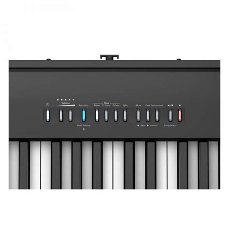 roland fp  digitalt piano med trestativ og pedaler svart gearmusic