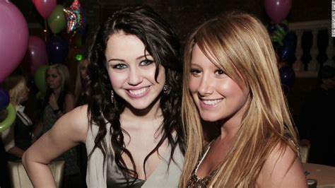 20 Photos To Celebrate Miley Cyrus 20th Birthday Cnn