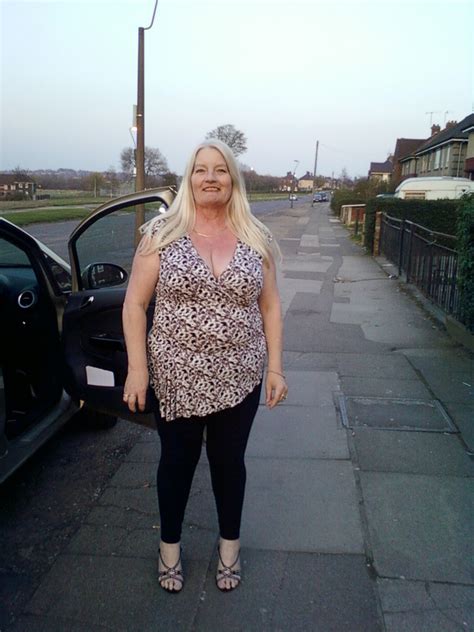 Kitty2502 56 From Sheffield Is A Local Granny Looking For Casual Sex