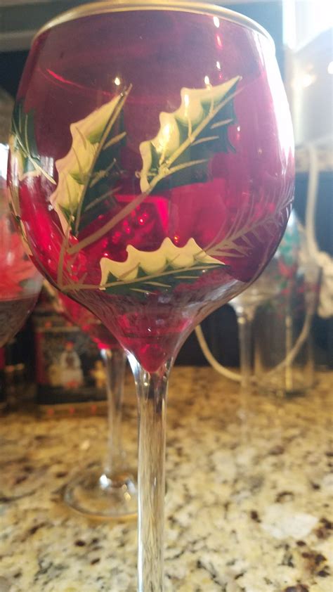 Pin By Linda Hagerty On Glasses Christmas Wine Glasses Wine Glass