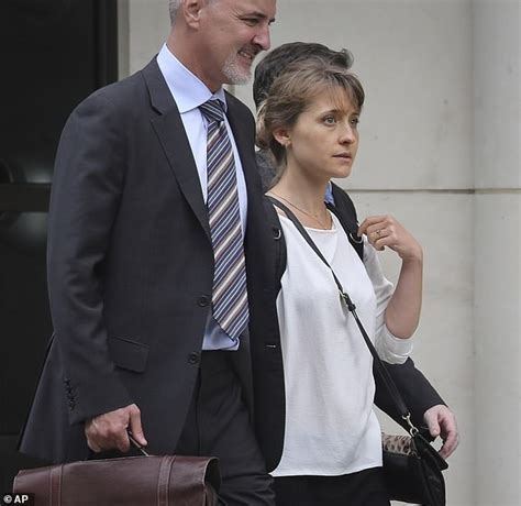 nxivm leaders keith raniere and allison mack appear in court and delay trial to march 2019