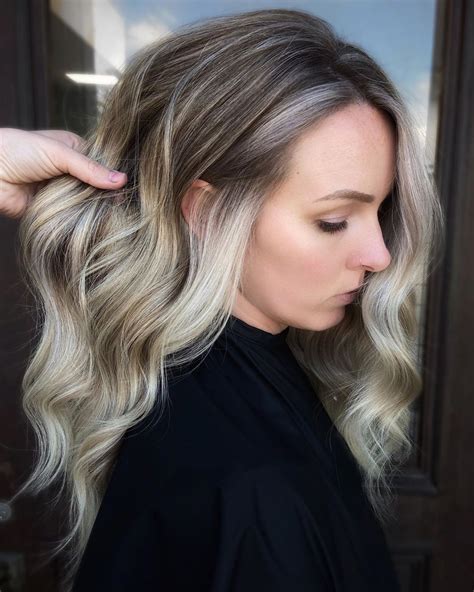 30 Stunning Ash Blonde Hair Ideas To Try In 2020 Hair Adviser Light