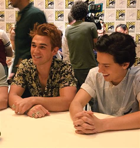 Riverdale Comic Con Interview With Cole Sprouse Kj Apa And Luke Perry