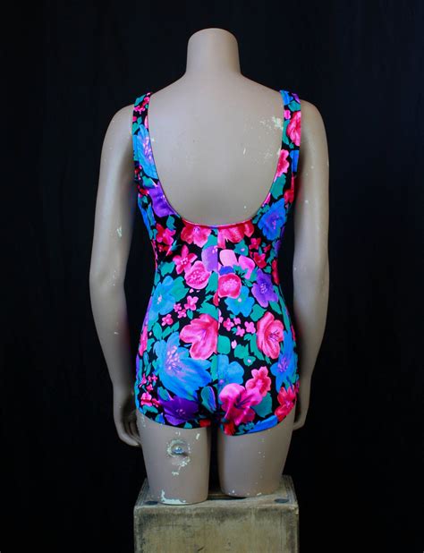 women s vintage 80 s floral bathing suit one piece swim ware large