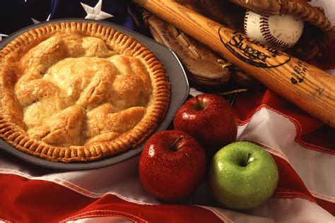 Di Marzapane Apple Pie History