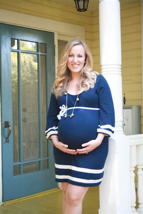 momma s to be style thrifting and tips for looking your best while pregnant the dress fiend