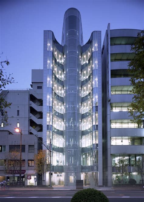 luminous tokyo tower building  architect