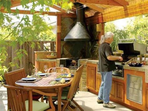 build outdoor kitchens   garden hipagescomau