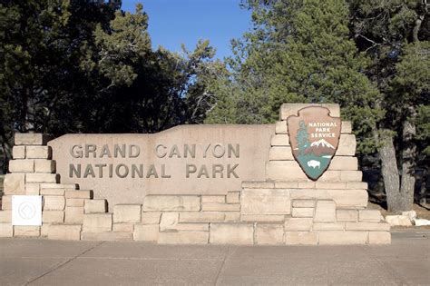 A Cheap Hotel Near Grand Canyon National Park South Rim