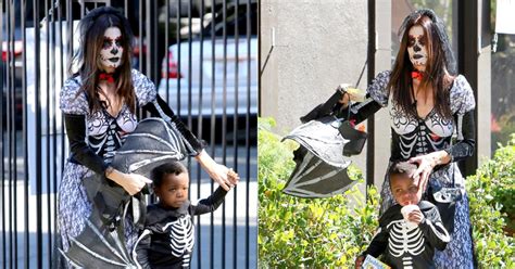 Sandra Bullock Photos Stars On Halloween 2013 Ny Daily News