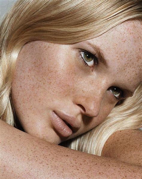 lovely freckled blonde luvtolook virtual styling