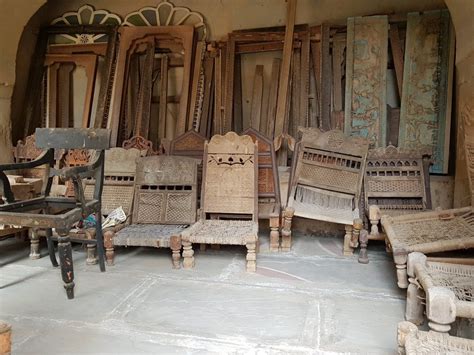 buying vintage furniture  india