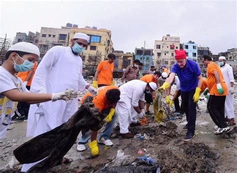 nation marks  years  clean india campaign rediffcom india news