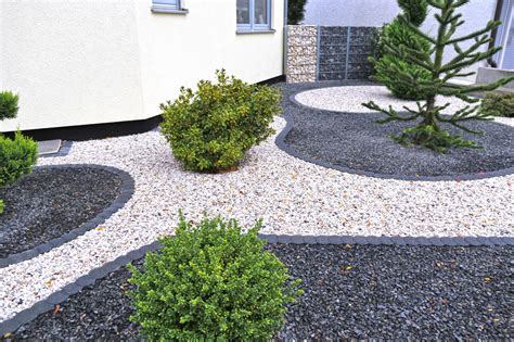 landscaping  decorative rock gravel ornamental stone
