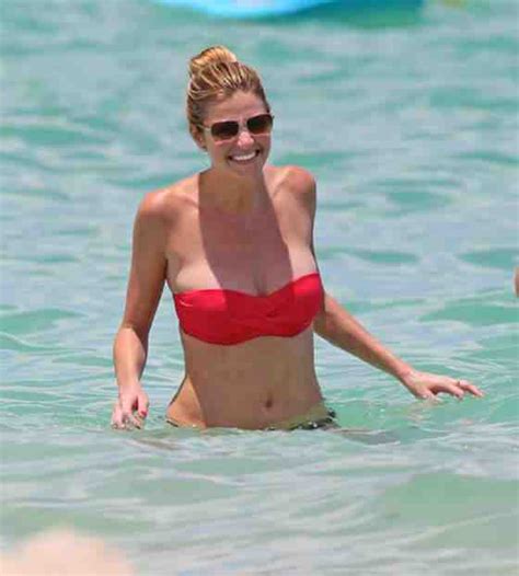 retro bikini 30 pics of erin andrews flaunts her “red bikini” body with charissa thompson at miami