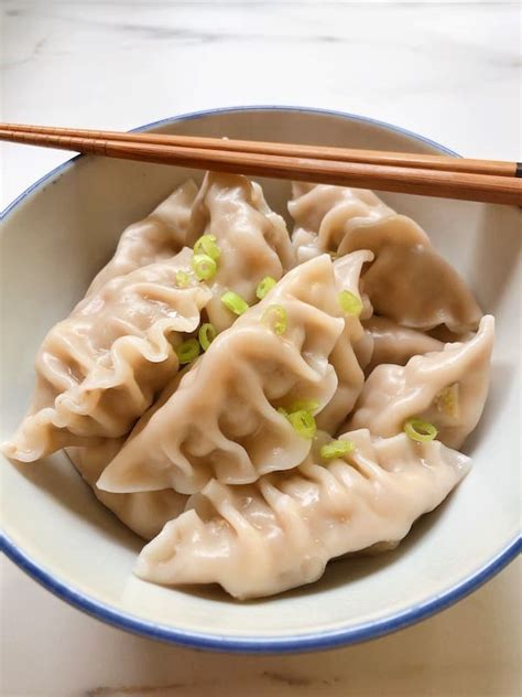 traditional chinese dumplings  step  step guide mama loves  cook