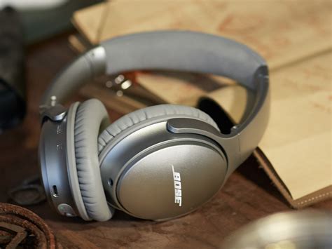boses wireless noise cancelling headphones business insider